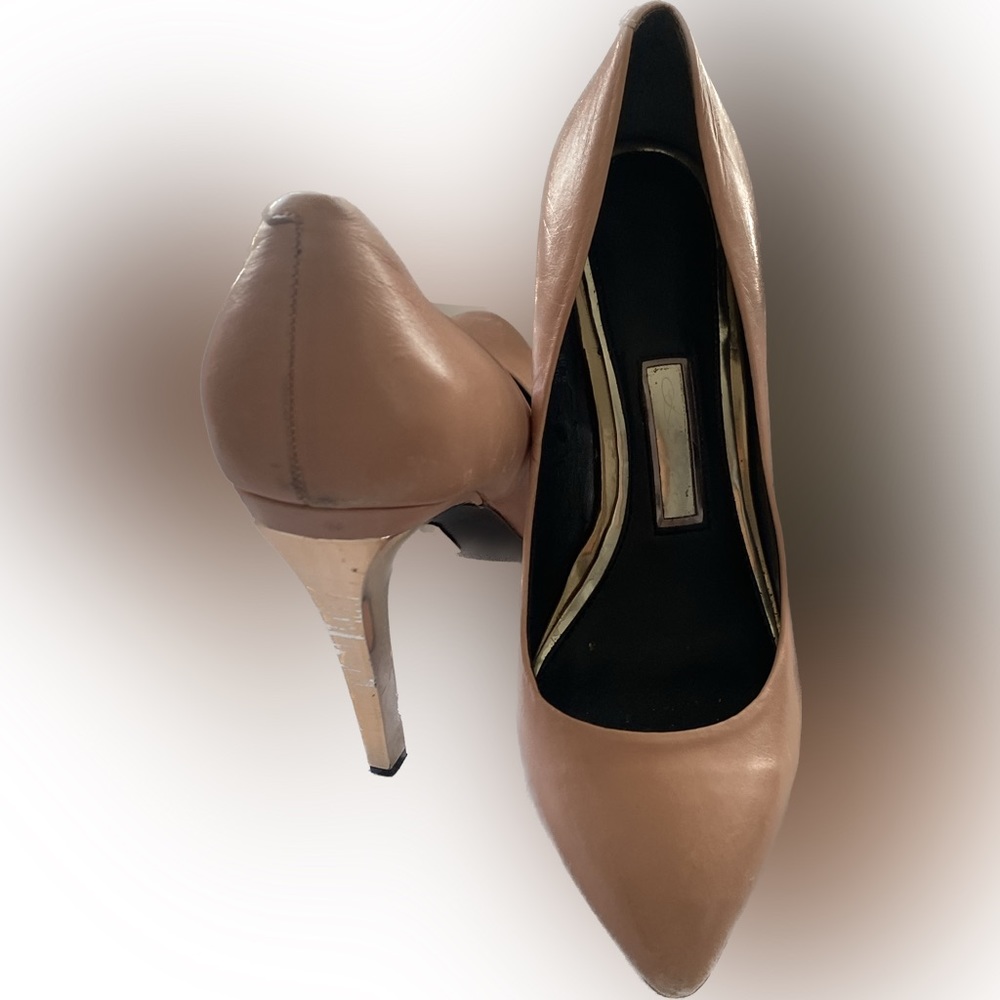 Salmon color boutique 9 heels